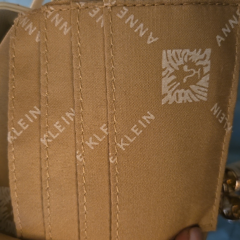 Anne Klein White and Brown Shoulder Bag - Picture 6 of 7